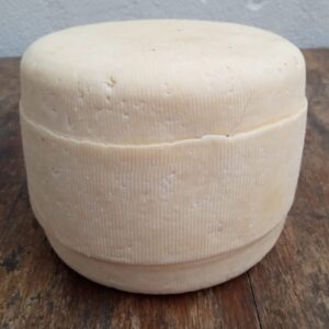 Hormita de Queso Sardo agroecológico con romero